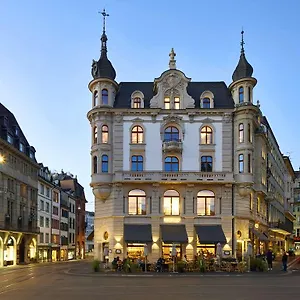 https://marthof.hotelsbaselswitzerland.com