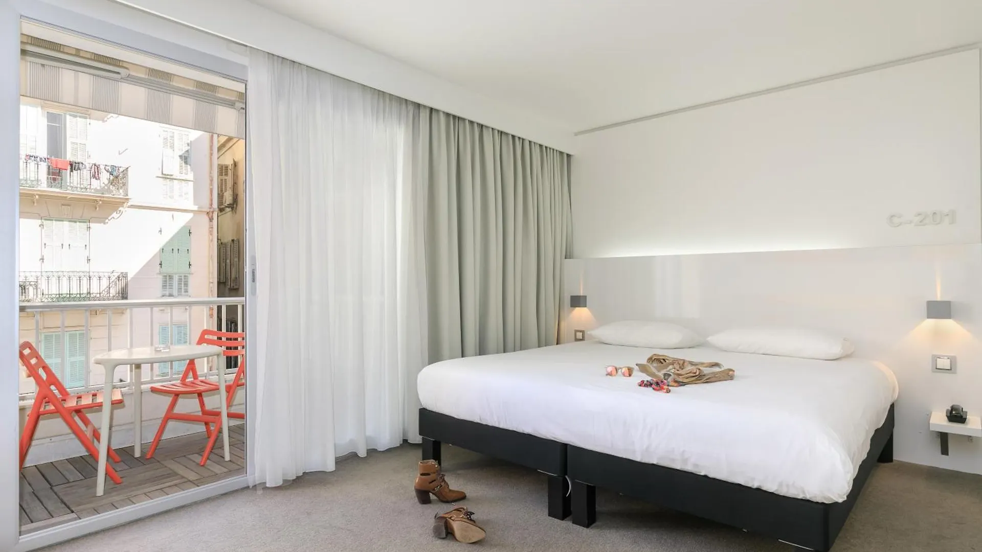 Hotel Ibis Styles Menton Centre Francia