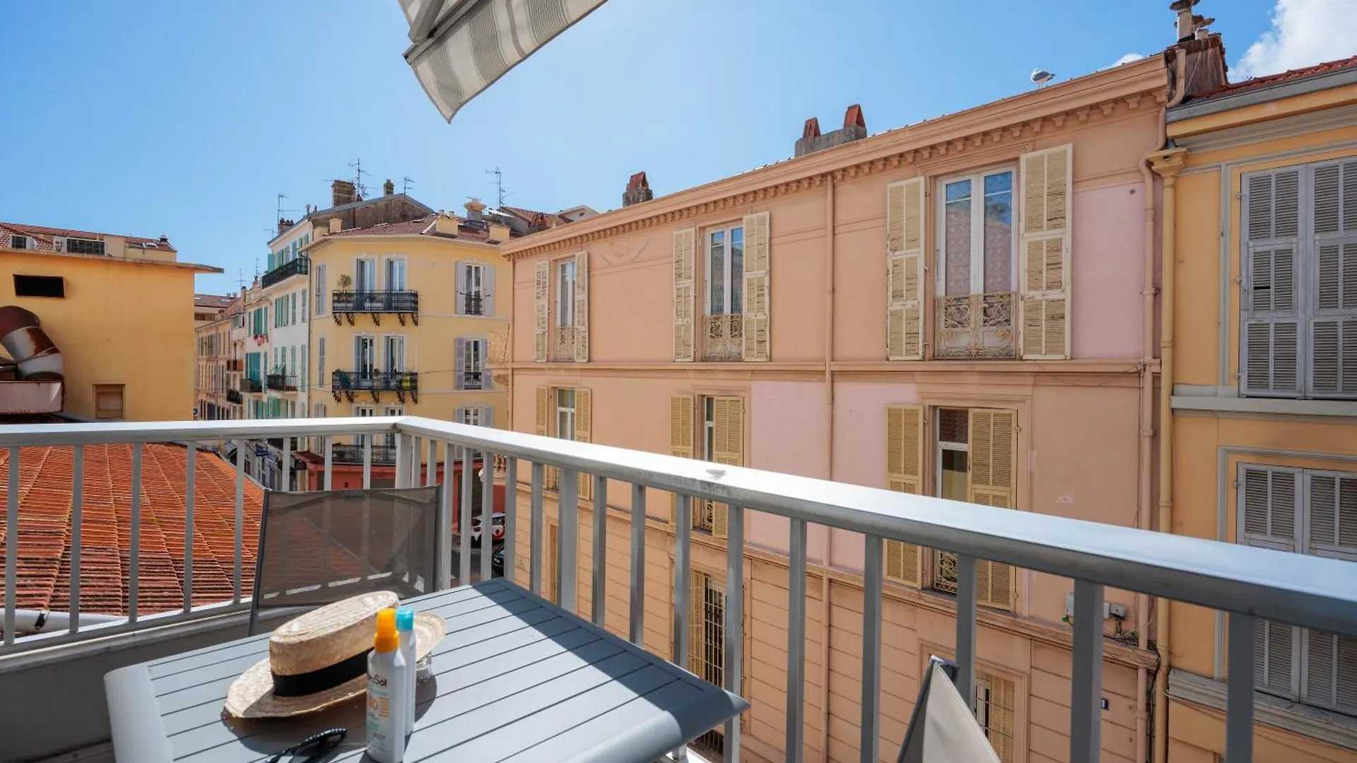 Hotel Ibis Styles Menton Centre