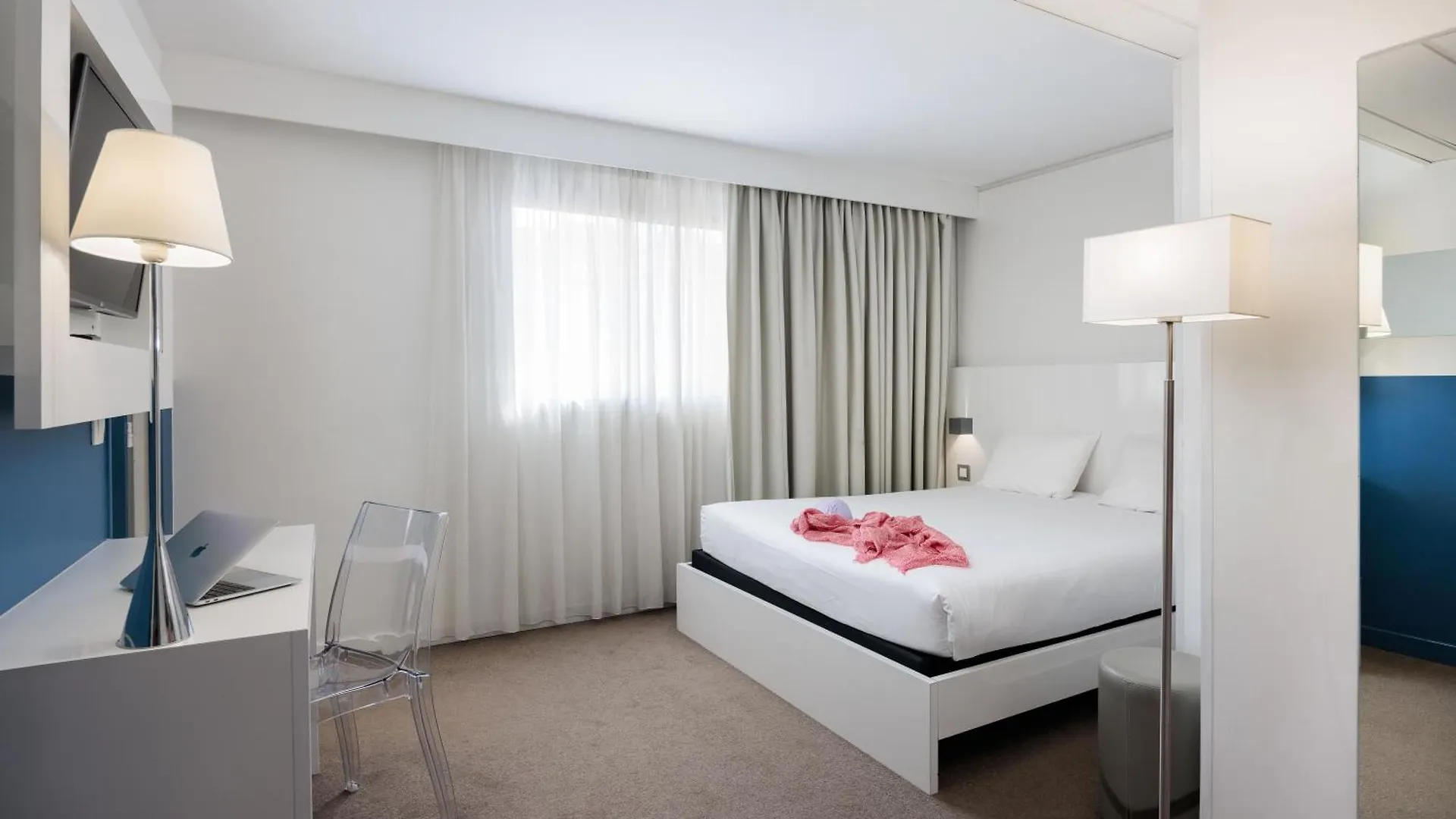 فندق Ibis Styles Menton Centre
